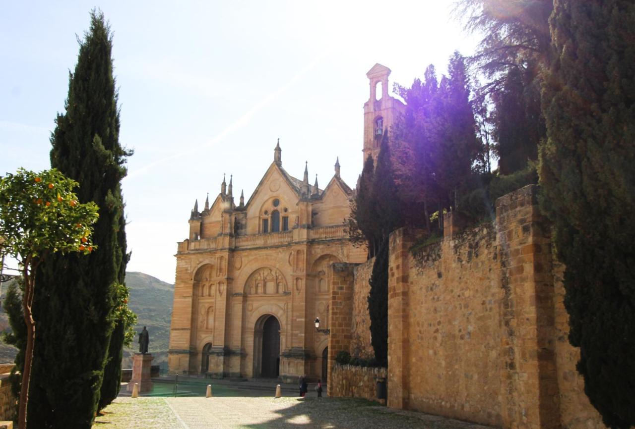 Villa Casa Puerta de la Alcazaba Antequera Exterior foto